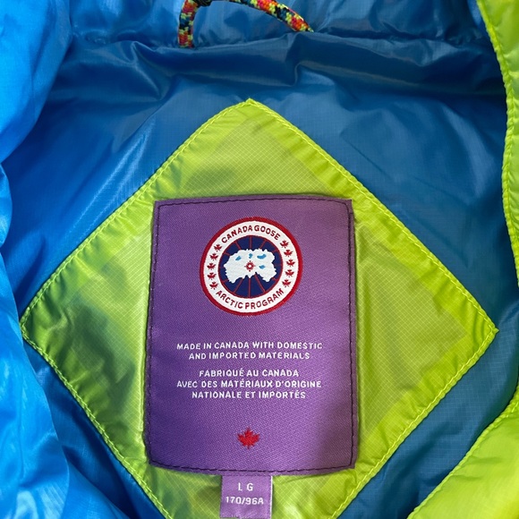 Canada Goose Atwood vest L women (100% authentic) - Picture 6 of 8